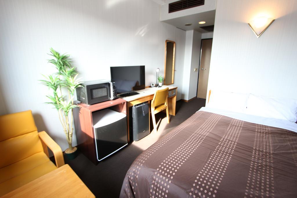 Hotel Livemax Budget Уцуномия Экстерьер фото